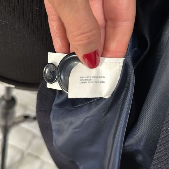 GAP Women’s Virgin Wool PEA COAT JACKET 2 POCKET BUTTON FRONT Small Navy Blue - Picture 4 of 9